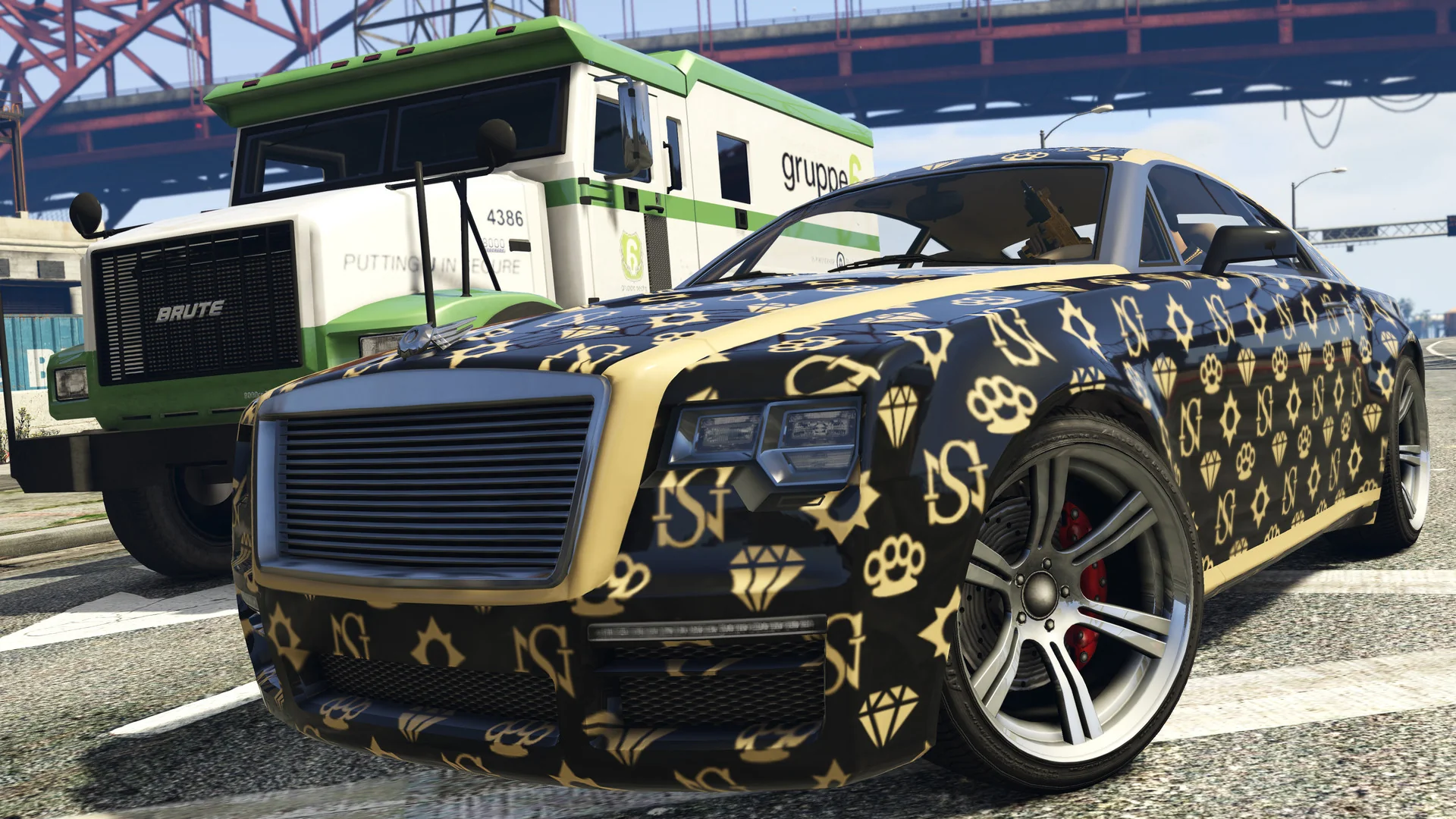 GTA V - Megalodon Shark Cash Card DLC - Image 4