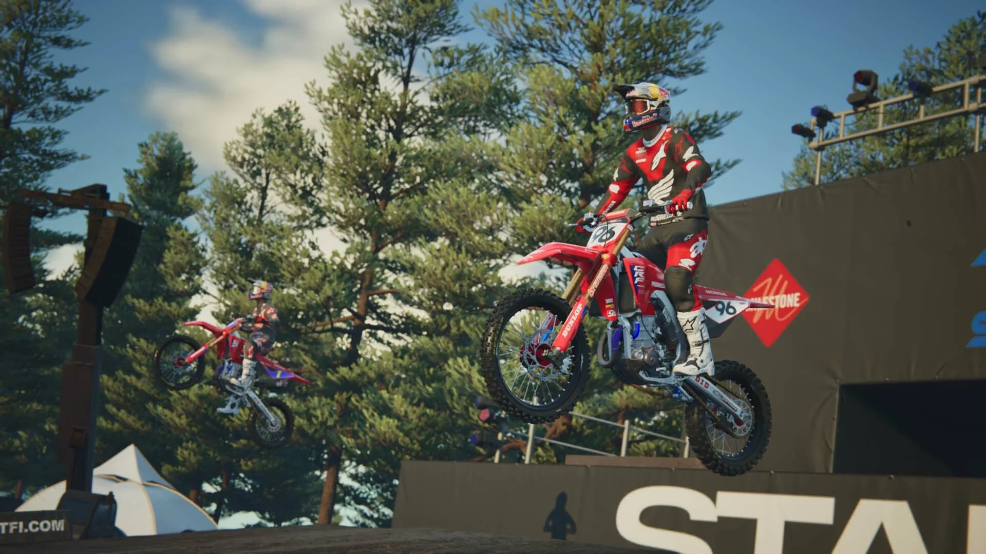 Monster Energy Supercross 25 - The Official Video Game - Image 4